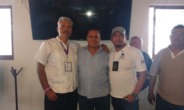 Autodefensas lo integran personas con experiencia y lealtad asegura el Dr. Mireles