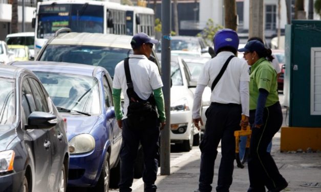 Despedidos 12 trabajadores de parquímetros