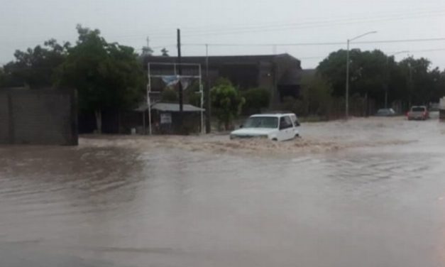 Suspenden clases por lluvias