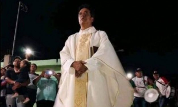 Apuñalan a sacerdote en iglesia de Matamoros