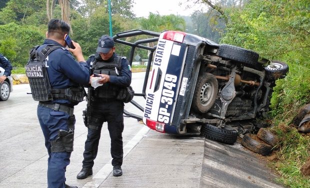 Volcó patrulla de SSP en Río Sordo