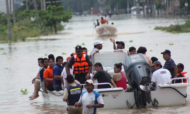 Un día como hoy azota el Huracán KARL en Veracruz (VER VIDEO)