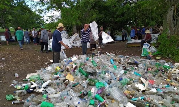 Van más de 14 toneladas de basura recogidas en el Río Blanco, informa gobernador de Veracruz