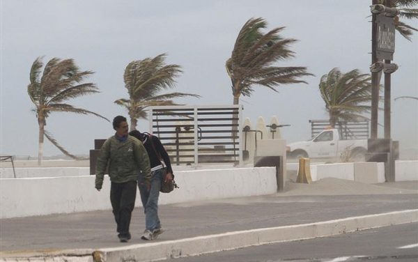 Pronostican evento de norte con rachas de 60 a 70 km/h en Veracruz