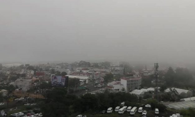 Se mantiene condición para llovizna, lluvias y neblina para este martes