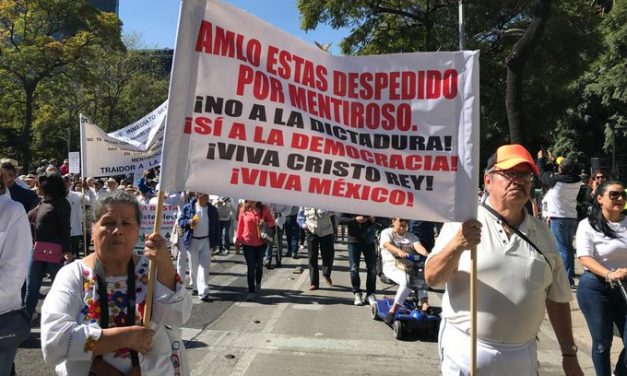 Viva Cristo Rey? Y no es una marcha panista y tendenciosa?