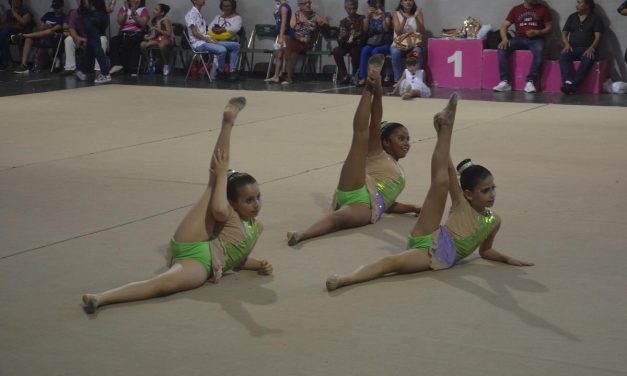 Brillan participantes en Torneo Navideño de Gimnasia Rítmica 2019