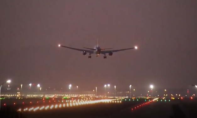 Tras sobrevolar más de tres horas por avería aterriza con éxito en Madrid avión de  Air Canadá (VIDEO)