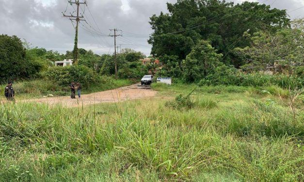 Dos cadáveres embolsados fueron encontrados la mañana de este viernes, en la congregación de Mapachapa, en el municipio de Minatitlán