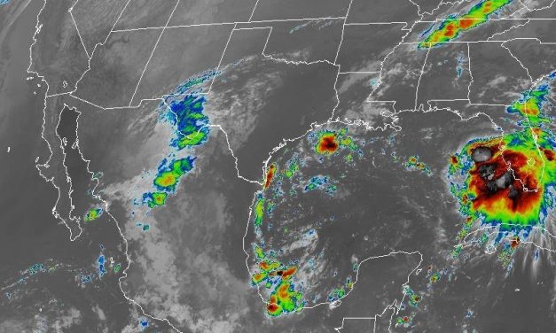 Lluvias y tormentas este domingo en Veracruz, mantienen ‘Alerta Gris’