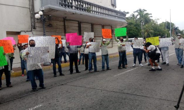 TRABAJADORES DE TAMSA BLOQUEAN (VIDEO) CENTRO DE VERACRUZ