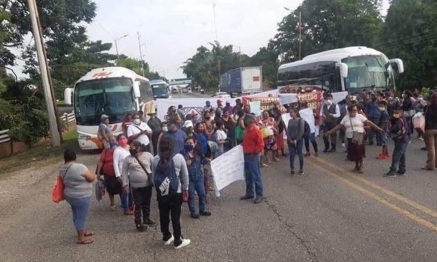 Fue tomada la Caseta en el Puente de Caracol de Tuxtepec Oaxaca