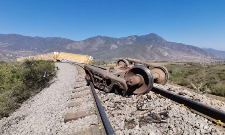 SE DESCARRILA TREN EN ACULTZINGO