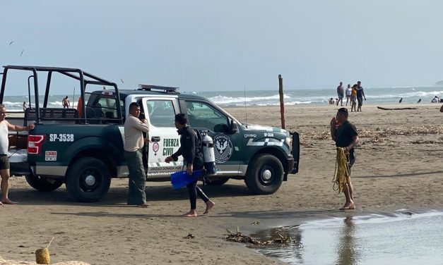 FAMILIA DE XALAPA A PUNTO DE AHOGARSE EN ACTOPAN