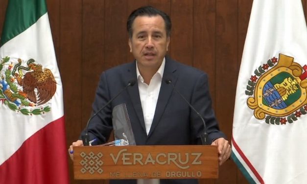 HAY MOMENTOS DE ESPERAR PARA IR POR MÁS VACUNAS: GOBERNADOR DE VERACRUZ