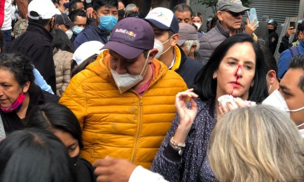 OCHO ALCALDES DE OPOSICION AGREDIDOS EN EL CONGRESO