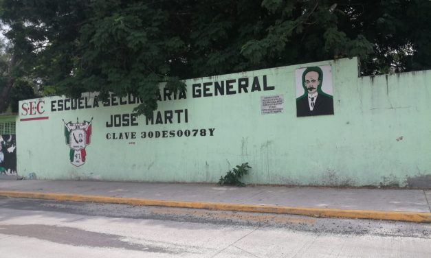 PADRES DE FAMILIA DENUNCIAN CASOS DE COVID EN LA SECUNDARIA «JOSE MARTI»