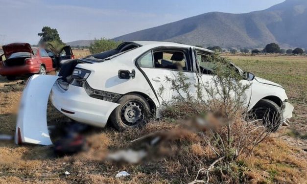 Cierre por aparatoso accidente en autopista San Hipólito-Xalapa, hacia Perote