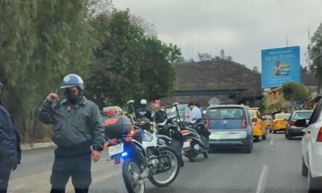 DAÑOS MATERIALES DEJA CHOQUE EN EL CERRO DE FORTIN EN OAXACA