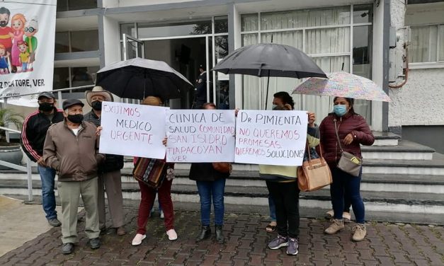 SIN MEDICO DESDE HACE SIETE MESES EN TLAPACOYAN