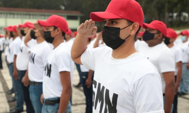 INICIAN JOVENES SU SERVICIO MILITAR