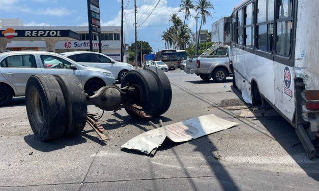 PERIODISTAS LESIONADOS POR EL CAMIONAZO