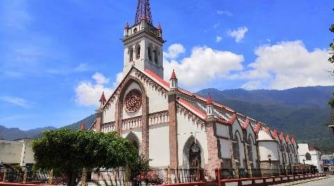 VANDALIZAN LA IGLESIA SAGRADO CORAZON DE JESUS EN RIO BLNACO