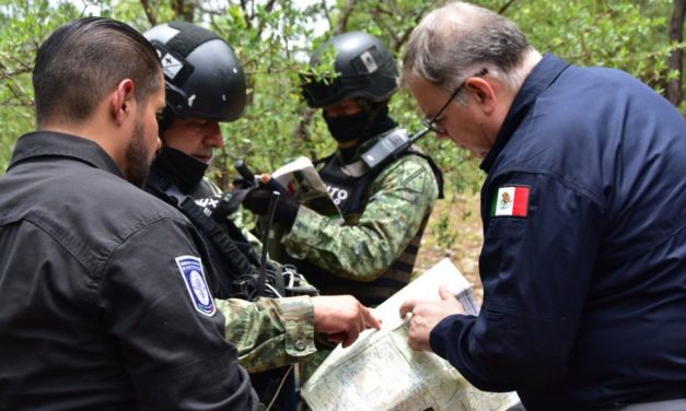 Localizan a hermanos secuestrados por ‘El Chueco’