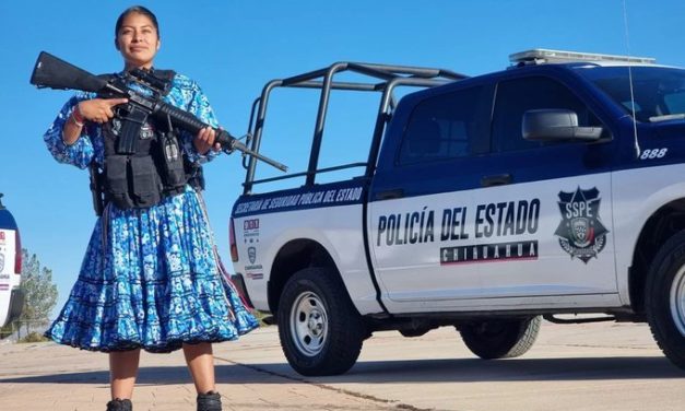 PRIMERA MUJER RARAMURI EN INGRESAR A LA POLICIA ESTATAL DE CHIHUAHUA