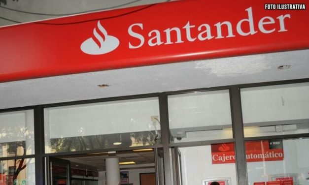 Varón víctima de robo a mano armada al salir de banco en Veracruz; le quitan 100 mil pesos