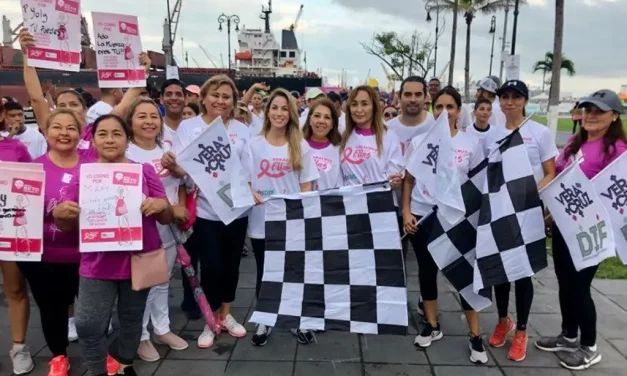 CARRERA CON CAUSA EN BENEFICIO DE MUJERES CON CANCER DE MAMA