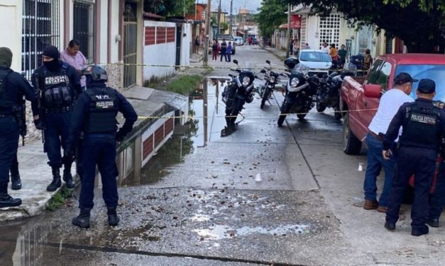 Asesinan a varón en calles de la colonia Playón Sur de Minatitlán