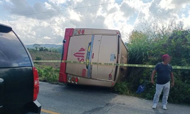 A PRISIÓN CHOFER DE AUTOBÚS TRAS ACCIDENTE MORTAL EN TIAHUATLAN