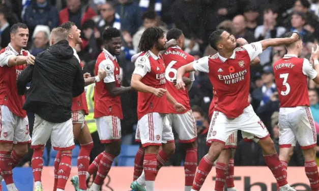 Arsenal avanza en la Copa y se medirá al ManCity