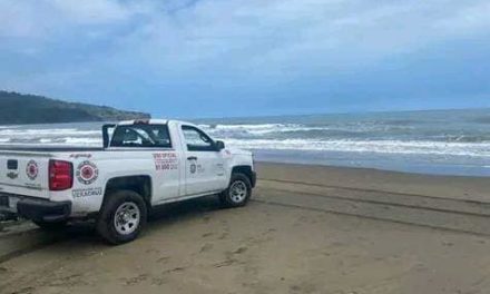 HALLAN CUERPO AHOGADO EN PLAYA SONTECOMAPAN