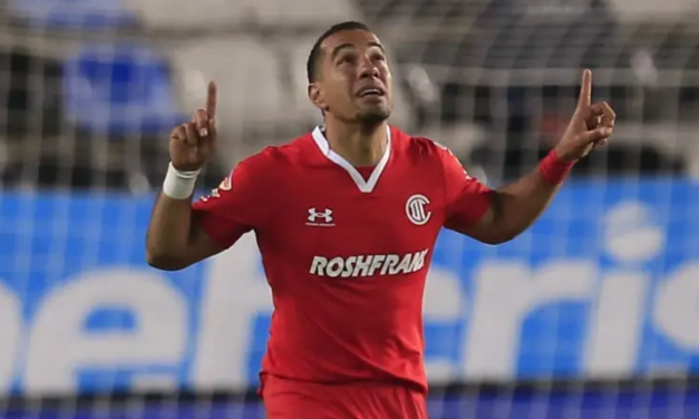 Toluca le propina goleada de escándalo a Santos