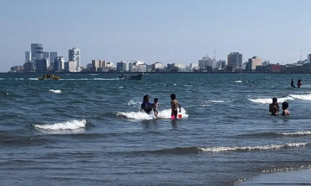 Disminuye ligeramente el calor, pero ya viene surada y norte para Veracruz