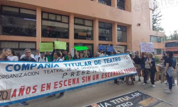 PROTESTA DE MÚSICOS DE LA UNIVERSIDAD VERACRUZANA