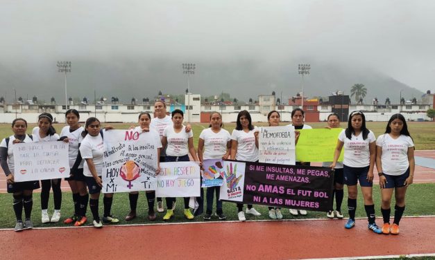 MUJERES NO JUEGAN FINAL DE FUTBOL EN PROTESTA POR VIOLENCIA (FOTOS)