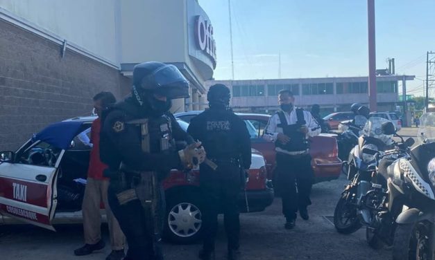 ASALTAN CON VIOLENCIA A TRABAJADOR DE POLLERIA FRENTE A SUCURSAL BANCARIA.