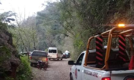 SALVAN A JOVENCITA EN DEPRESIÓN QUE INTENTABA SUICIDARSE EN TÚNELES DE ATOYAC