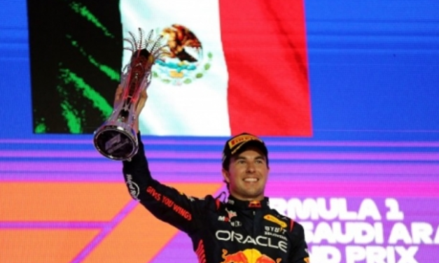 Checo se alza con la victoria; conquista el GP de Arabia Saudita