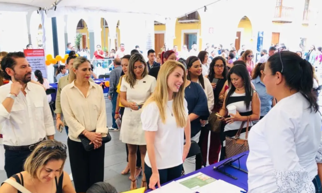 Inauguran Feria del Empleo para la Mujer en Veracruz