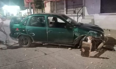 Cinco personas lesionadas en choque de vehículo en Coatzacoalcos