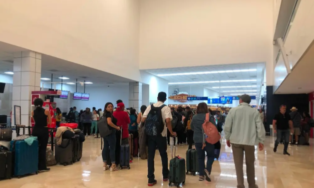 Cancelan vuelos en aeropuerto de Veracruz