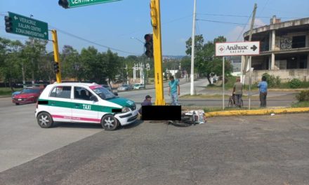 MOTOCICLISTAS ATROPELLADO EN XALAPA