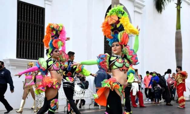 Se acerca certamen para elegir a reyes del Carnaval de Veracruz