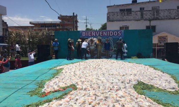 PREPARAN LA MOJARRA MAS GRANDE DEL MUNDO