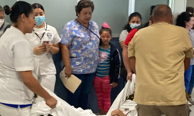 Más de 300 personas participan en simulacro de huracán en hospital de Veracruz