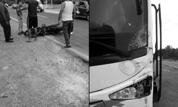 VERACRUZ: Dos  jovencitas, de 15 y 19 años pierden la vida durante  choque entre motocicleta y autobús